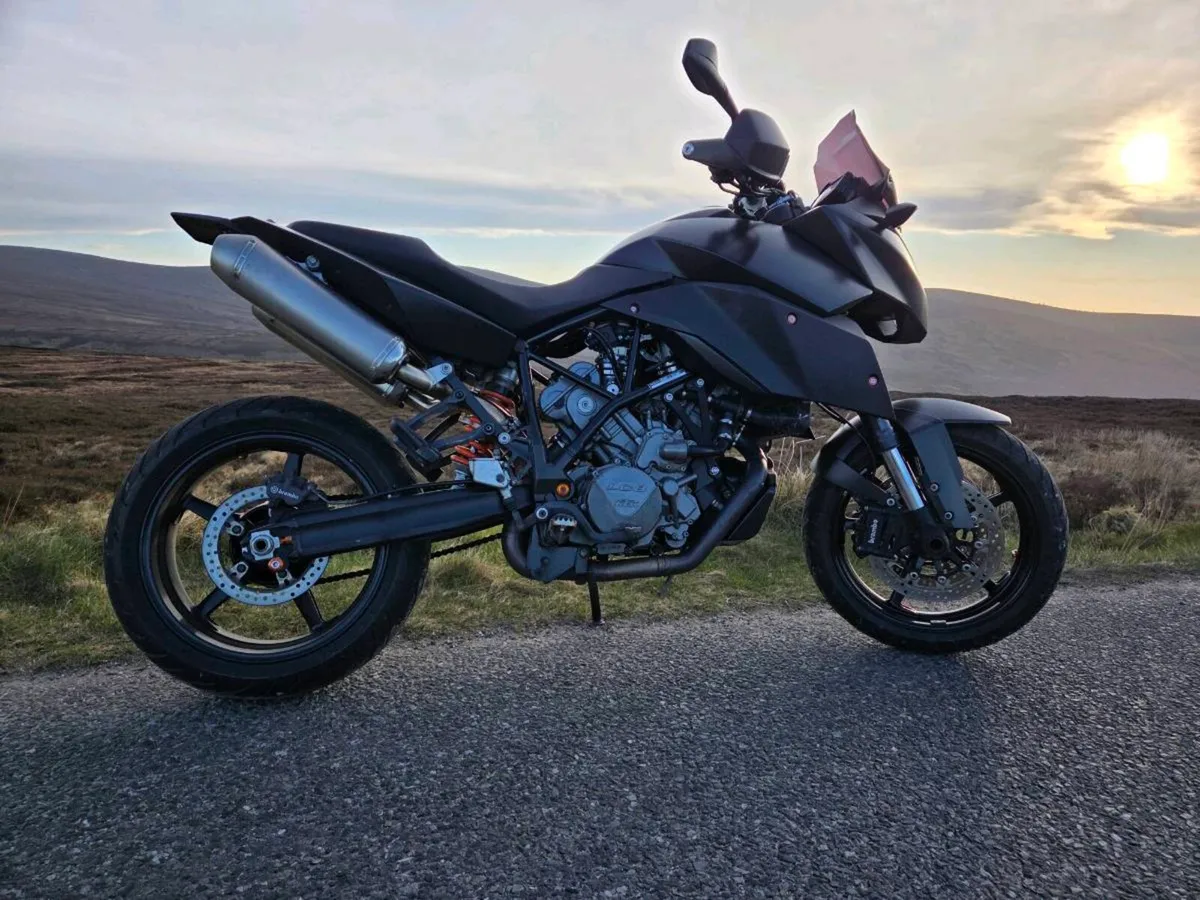 Ktm 990 SMT - Image 2