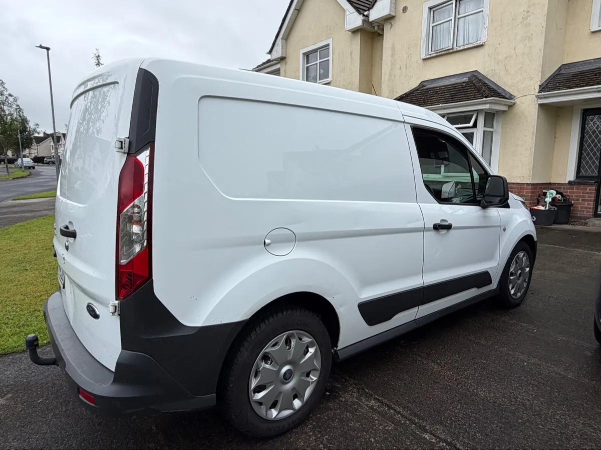 Ford Transit 2017 3 seat - Image 1
