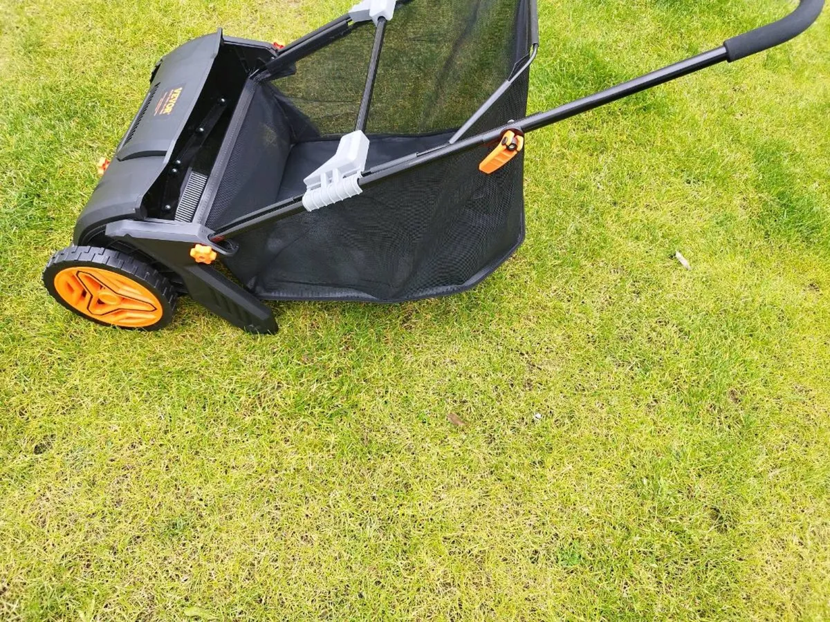 Hand push leaf sweeper - Image 3