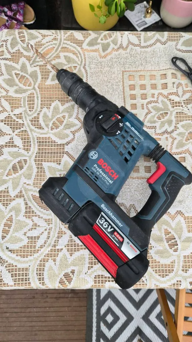 Bosch Professional GBH 36 VF-LI Plus SDS Rotary Ha - Image 1