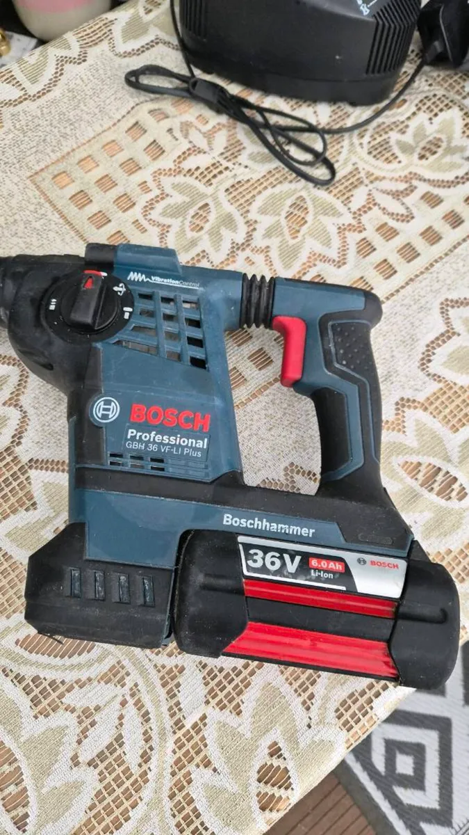 Bosch Professional GBH 36 VF-LI Plus SDS Rotary Ha - Image 2