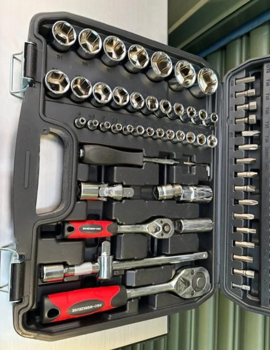 BRAND NEW 100 PCS SOCKET SET - Image 2