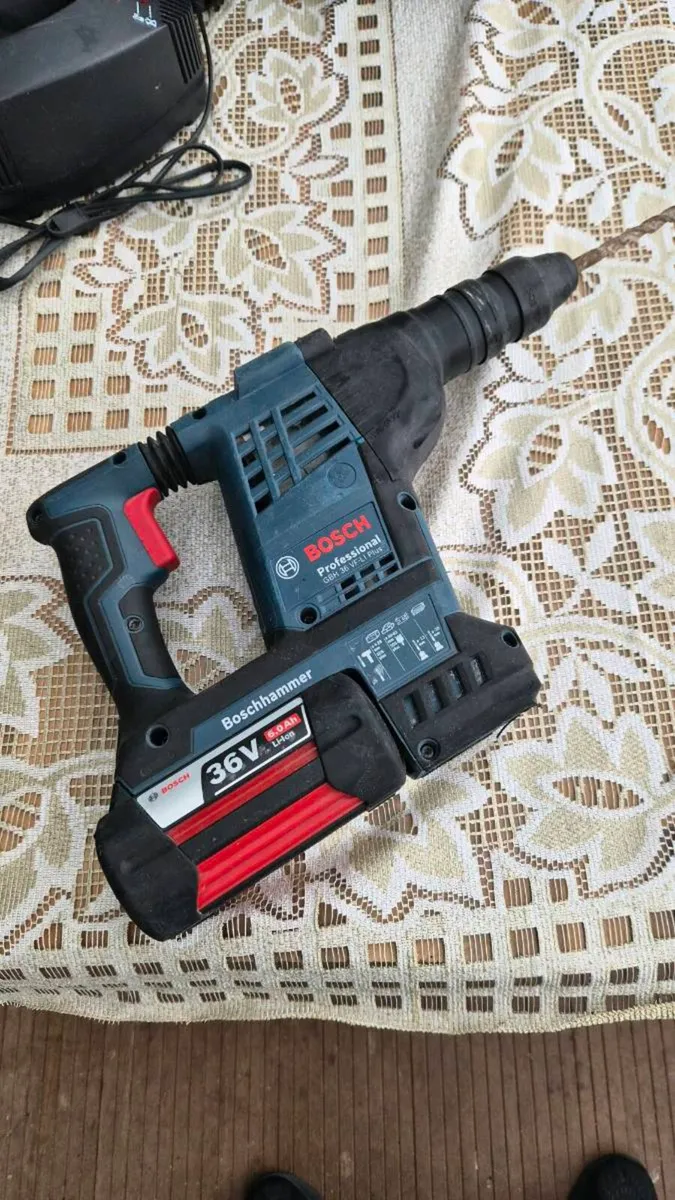 Bosch Professional GBH 36 VF-LI Plus SDS Rotary Ha - Image 4