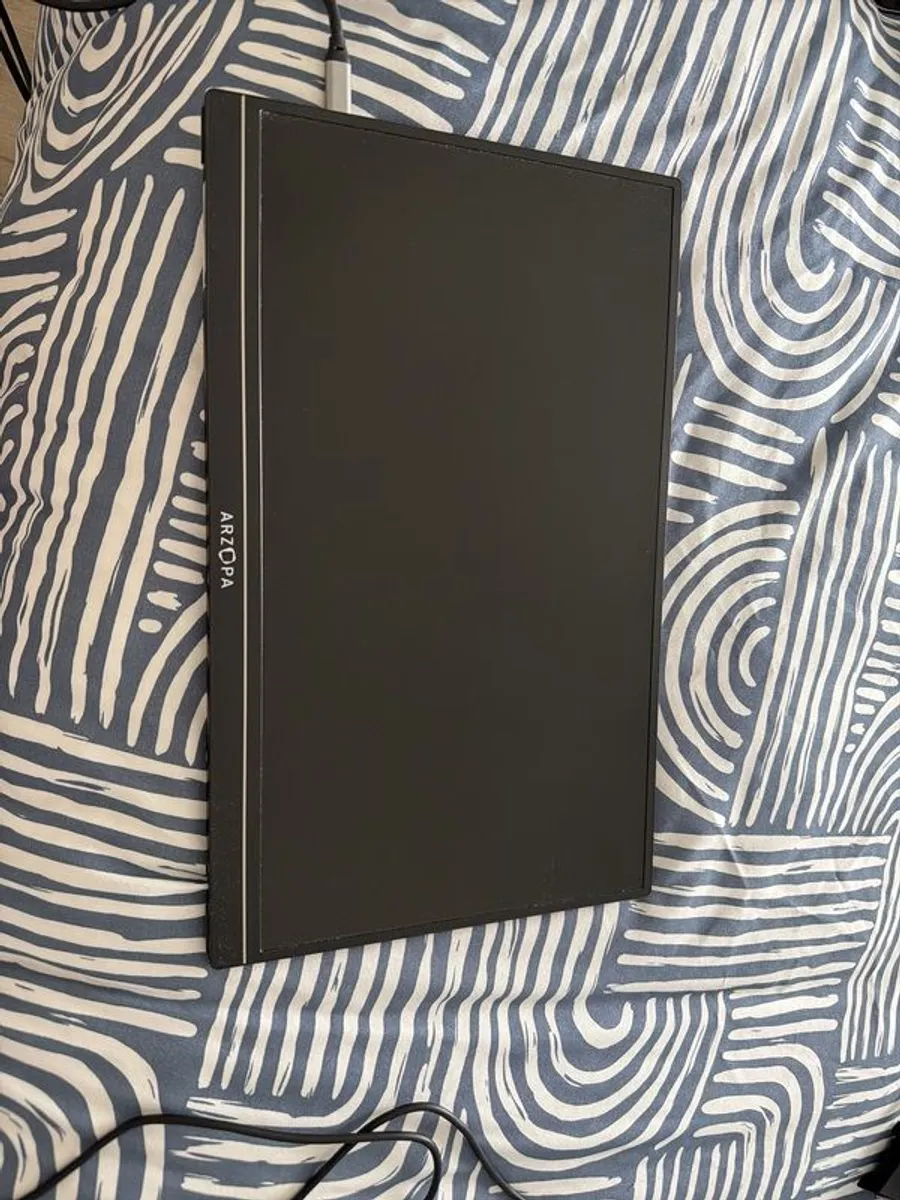 Arzopa Portable Monitor Screen 15.6" - Image 1