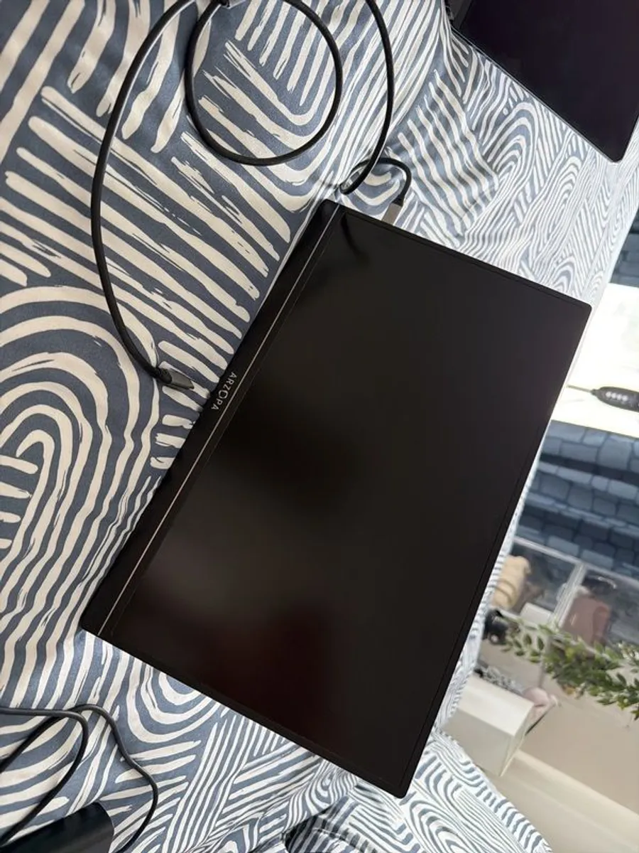 Arzopa Portable Monitor Screen 15.6" - Image 3