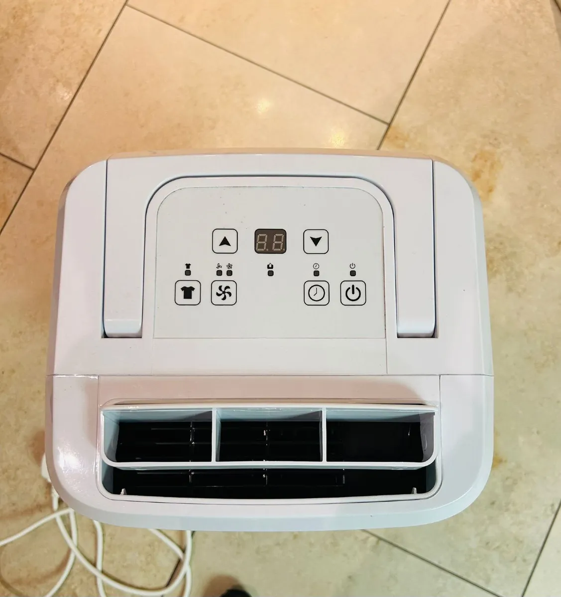 Blyss D003A-12Ltr Dehumidifier - Image 2