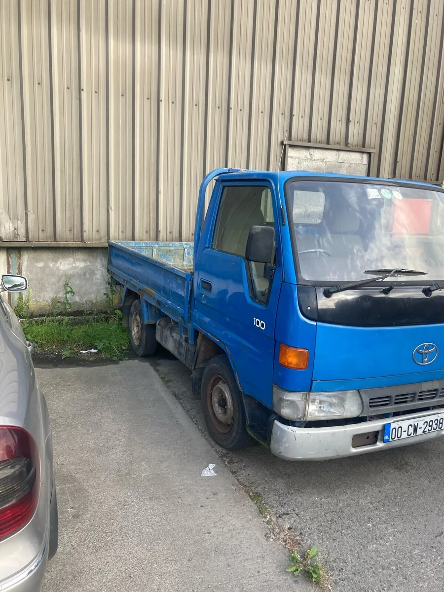 Toyota Dyna - Image 2