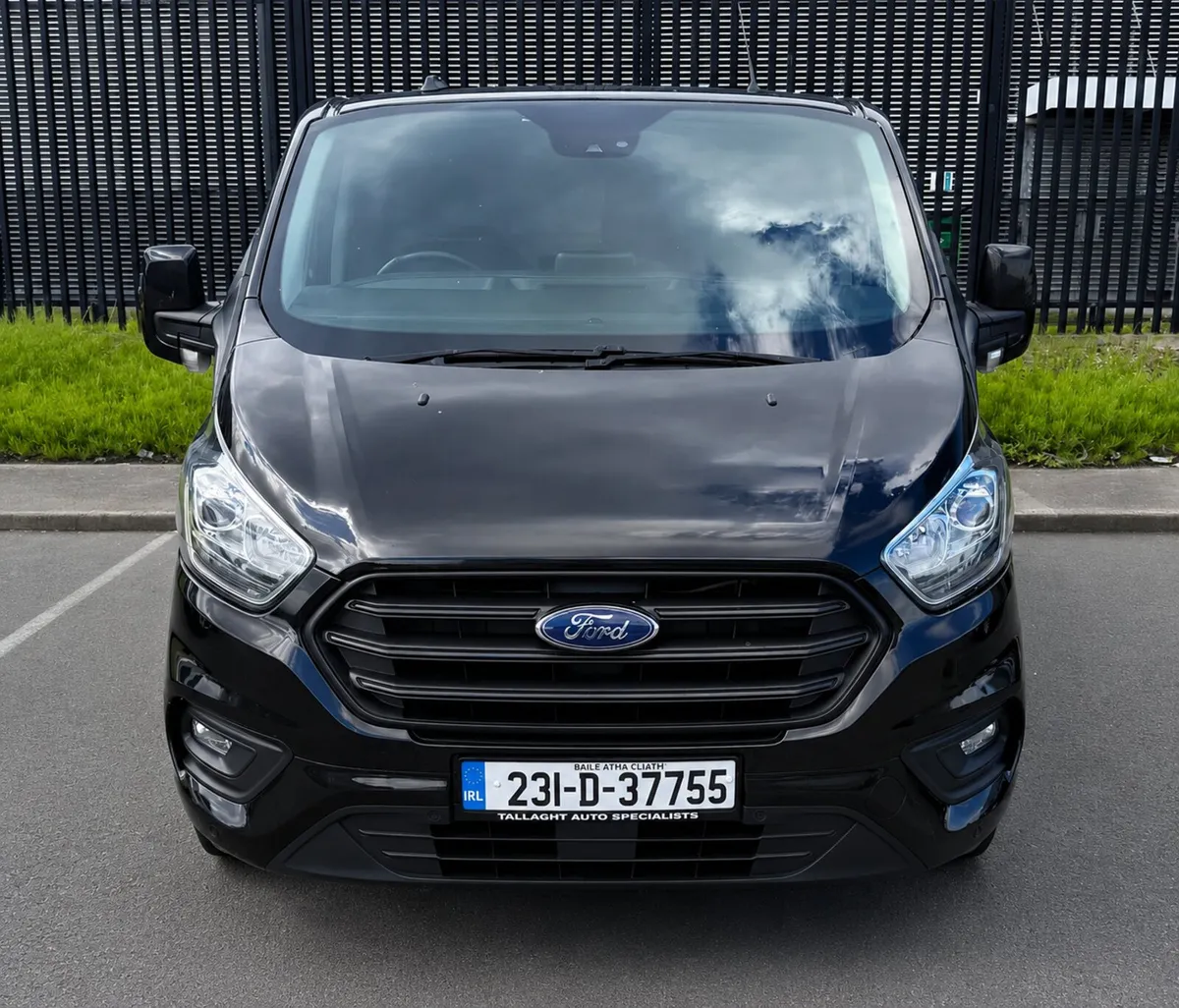 2023 Ford Custom Automatic 170Bhp - Image 2
