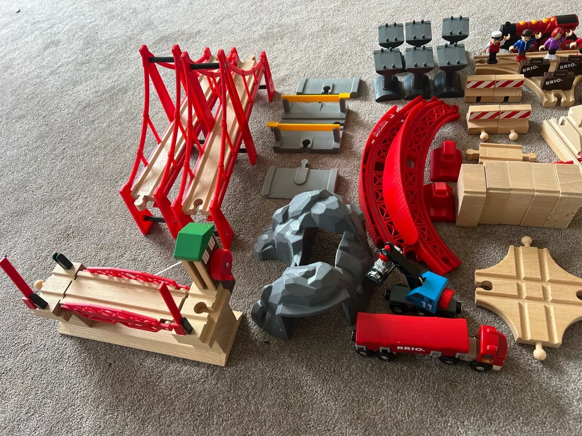 BRIO wooden train tracks - Image 4