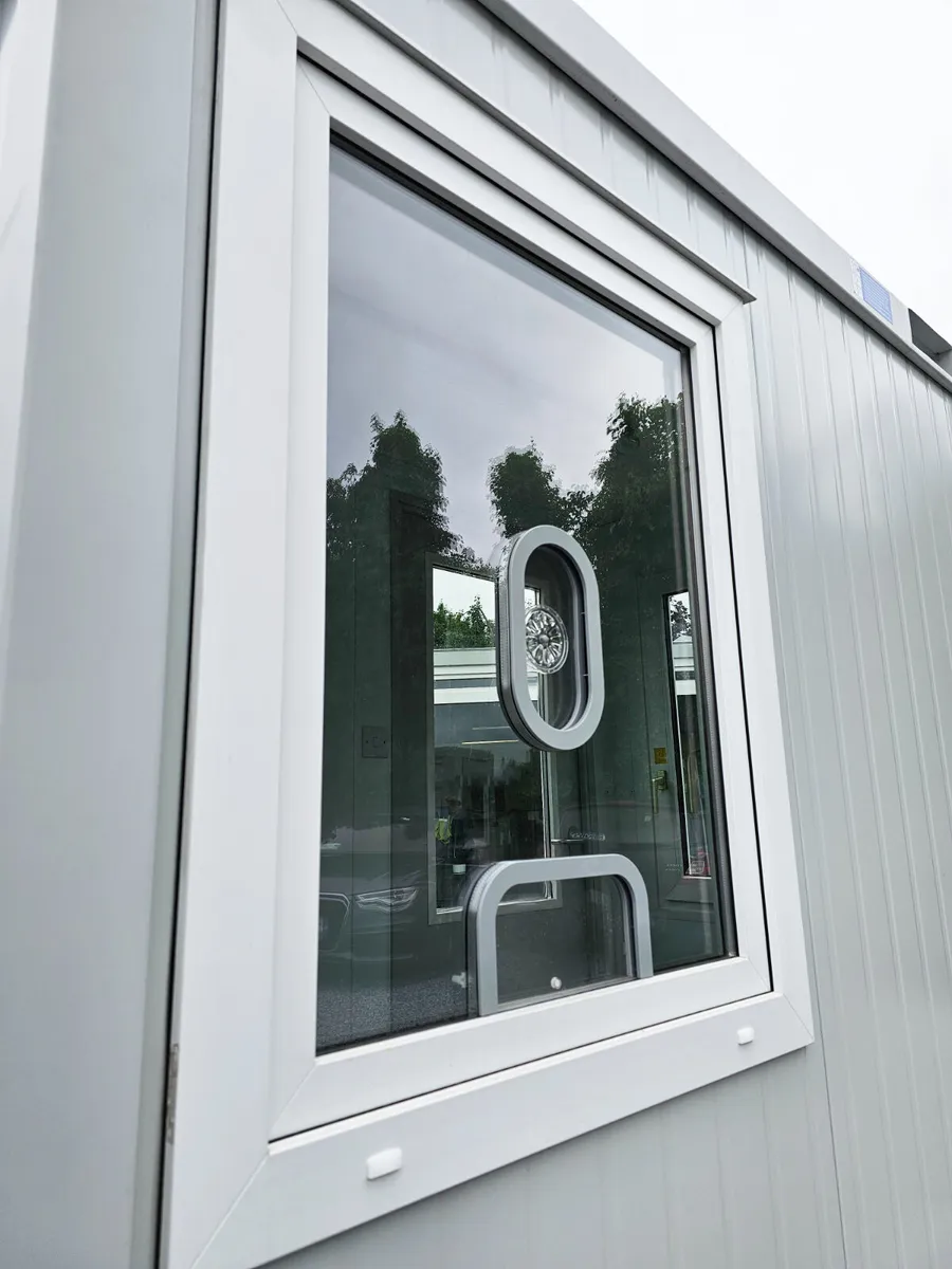 5ft Gate House / Security Cabin – New - Image 4