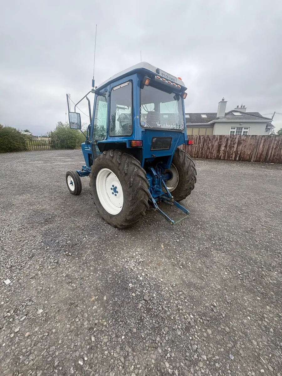 Ford 4600 - Image 3