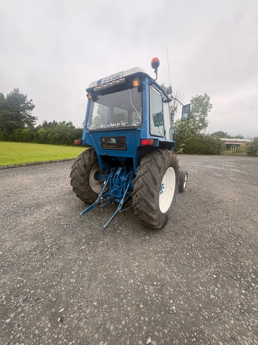 Ford 4600 - Image 4
