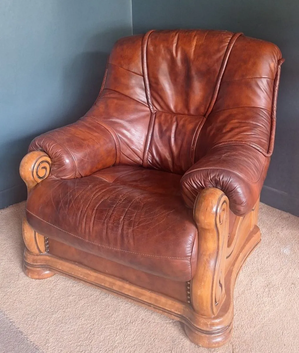 Brown Leather Sofa & 2 Matching Armchairs - Image 1