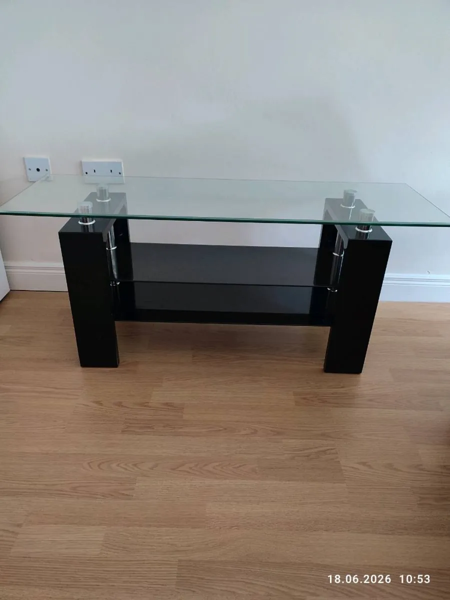 Bench/Coffee table - Image 1