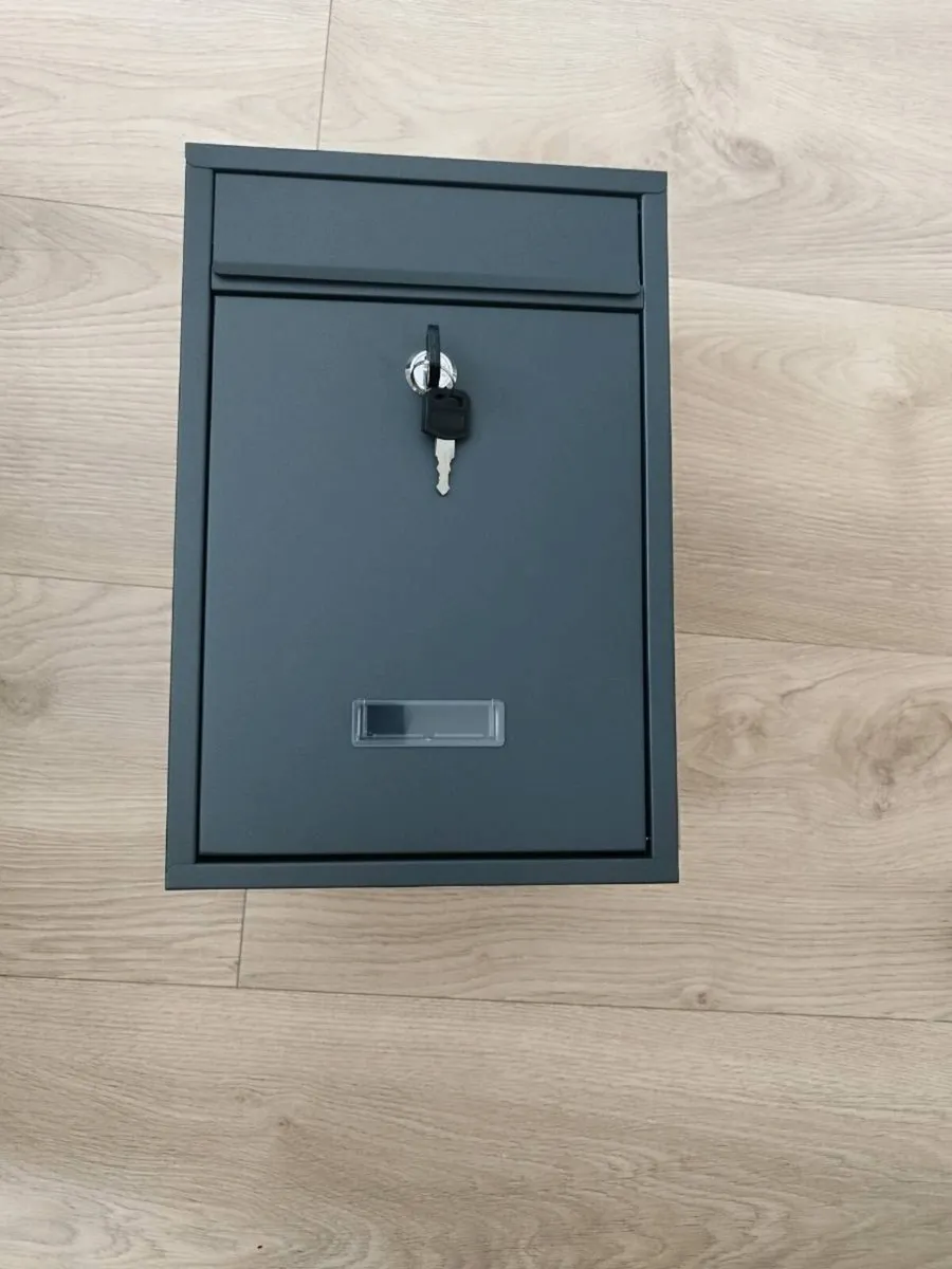 Post box - Image 2