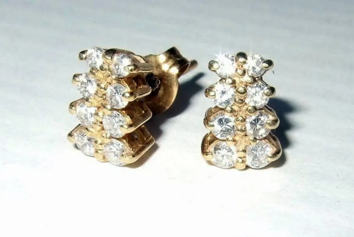 Vintage 18K Yellow Gold Diamond Cluster Earrings - Image 3