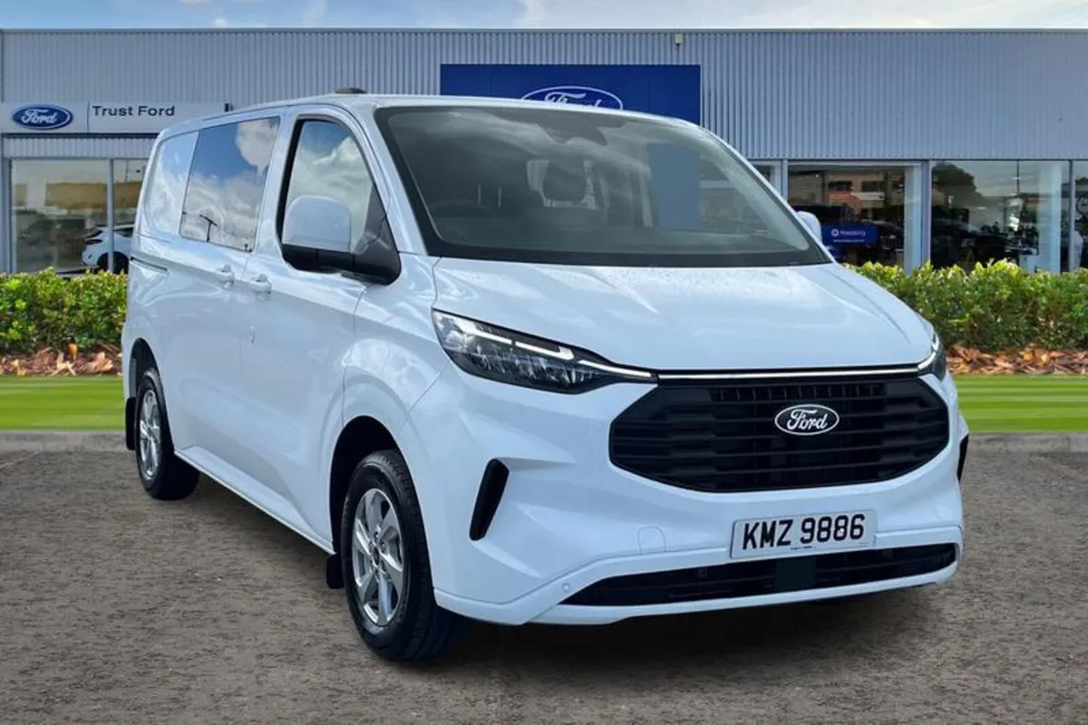 Ford Transit Custom LIMITED - Image 1