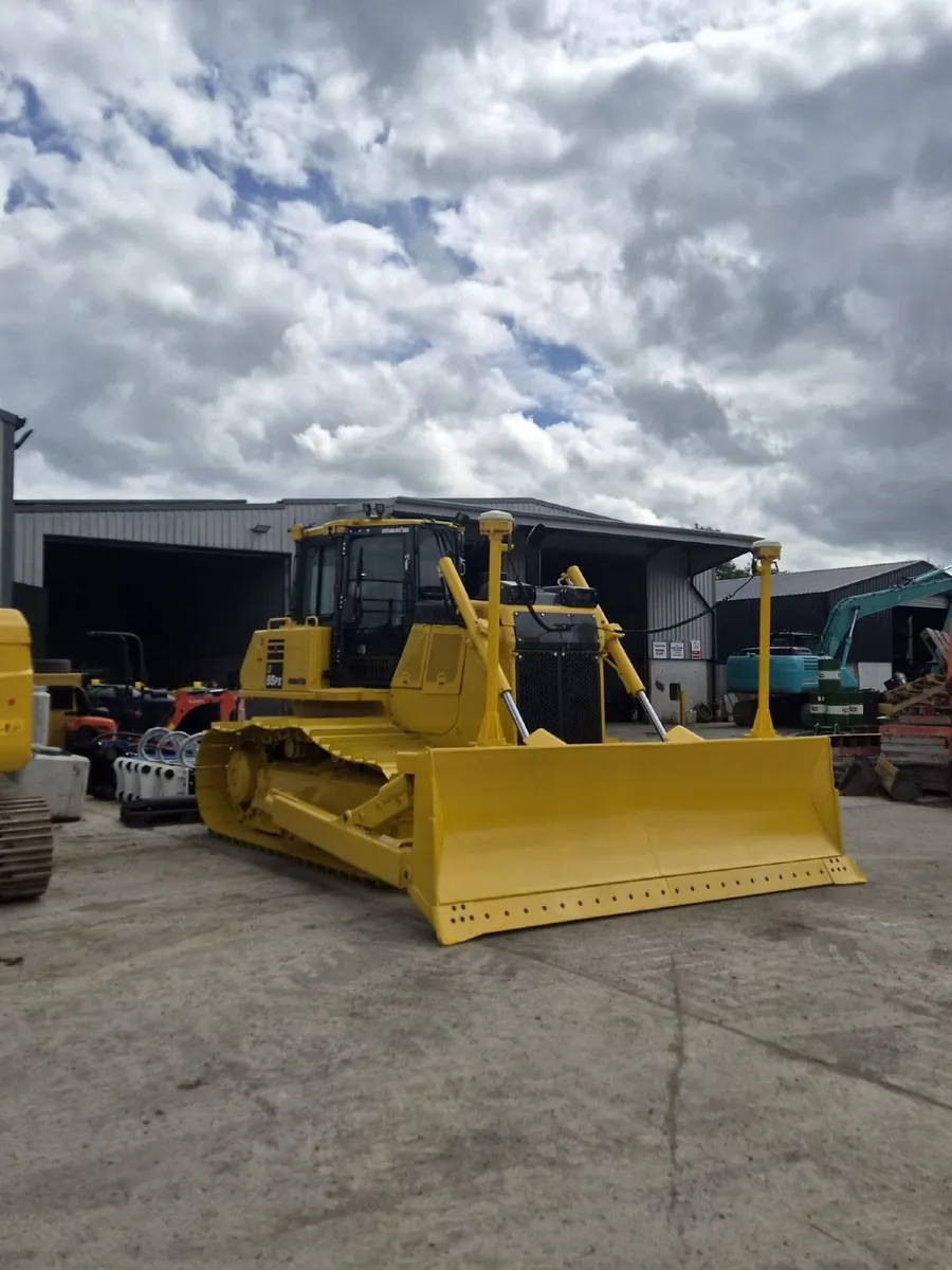 2022 Komatsu D65PX-18 Dozer – Trimble GPS – 3,000 - Image 3
