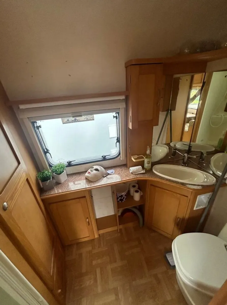 Elddis Xscape Caravan - Image 3