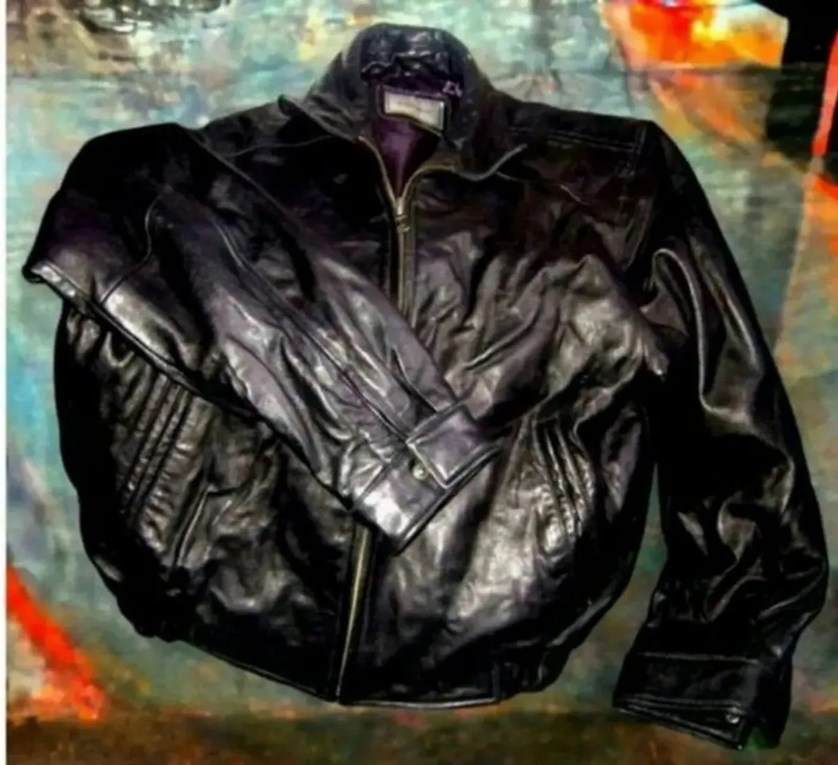 Vintage Leather Jacket M/L - Image 4