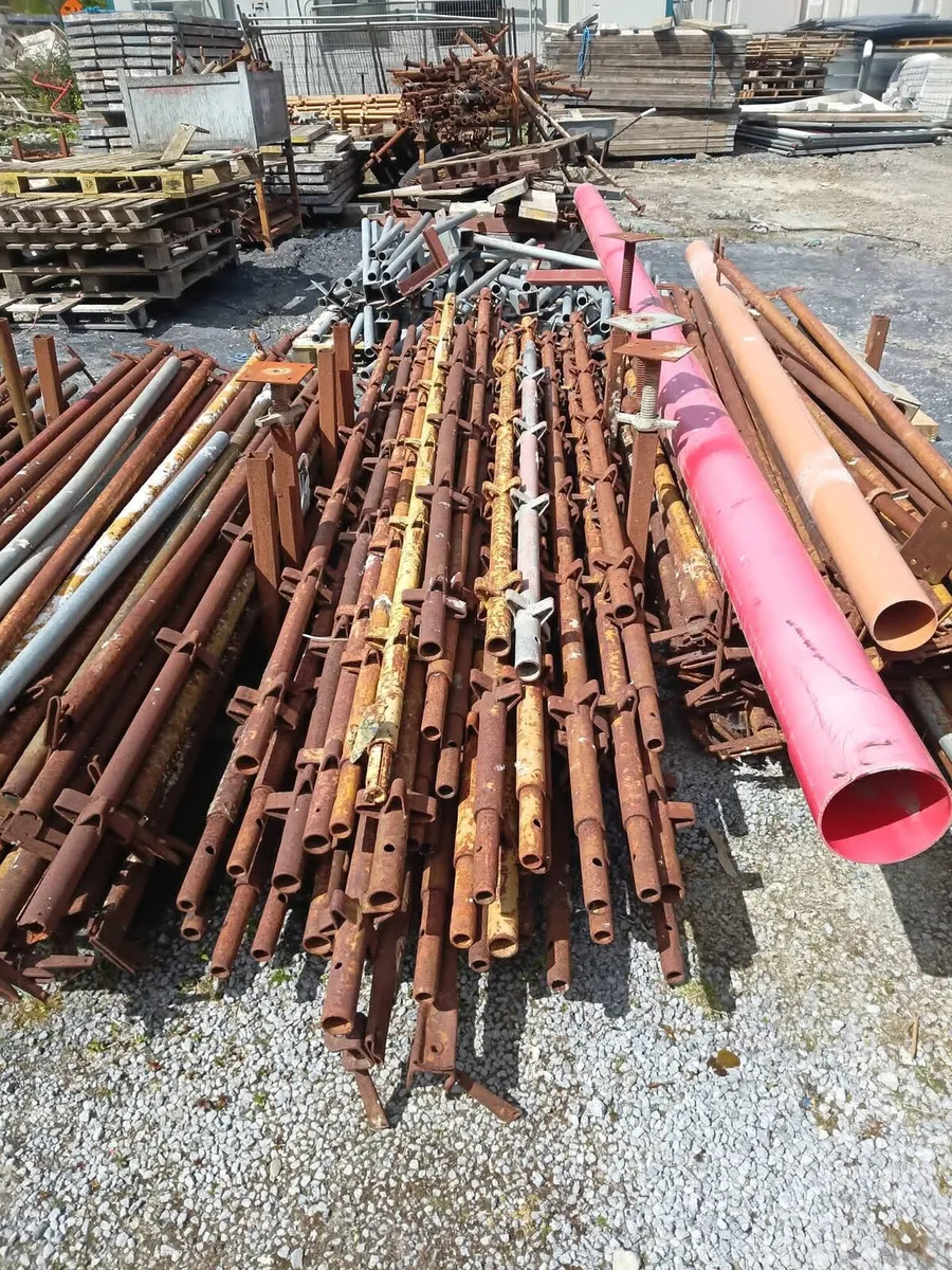LARGE QUANTITY OF SCAFFOLDING FOR SALE - Image 2