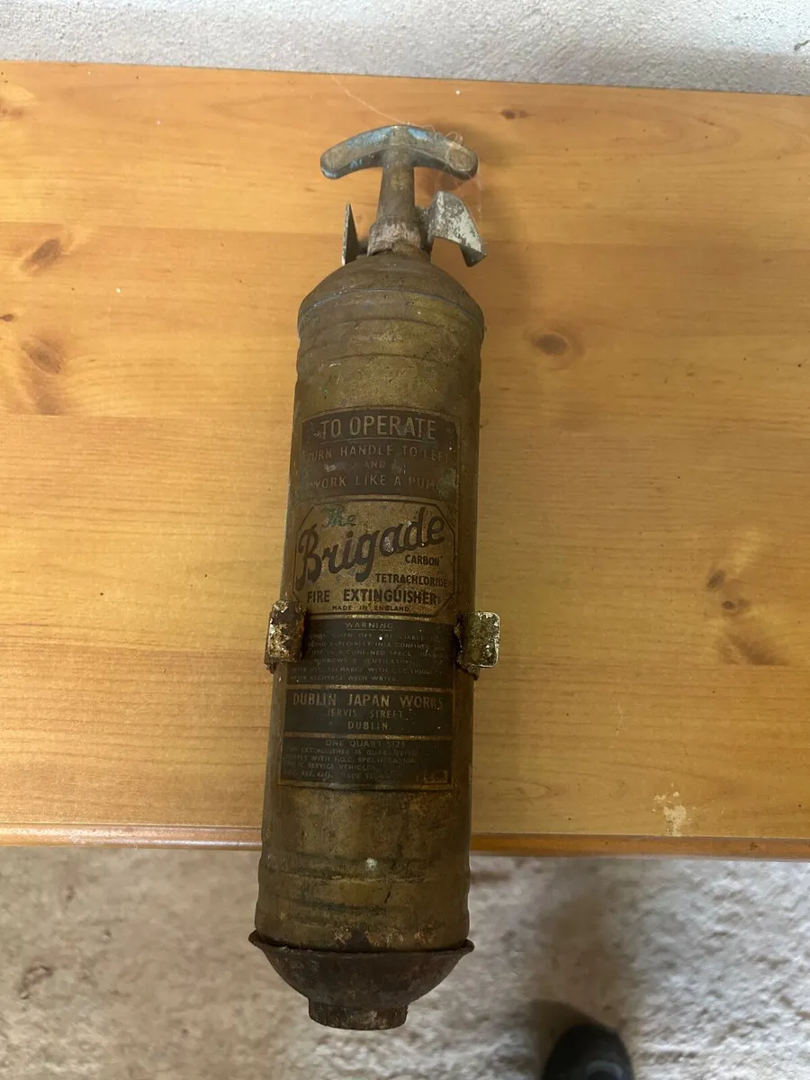 Fuel ⛽️ oil can Fire 🔥  🧯 Jugs fuel oil Etc - Image 1