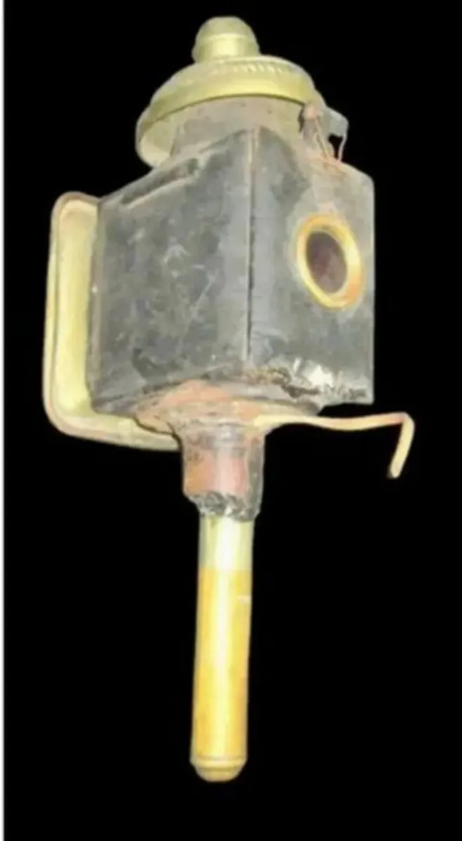 Vintage Original Carriage/Buggy Lamp - Image 2