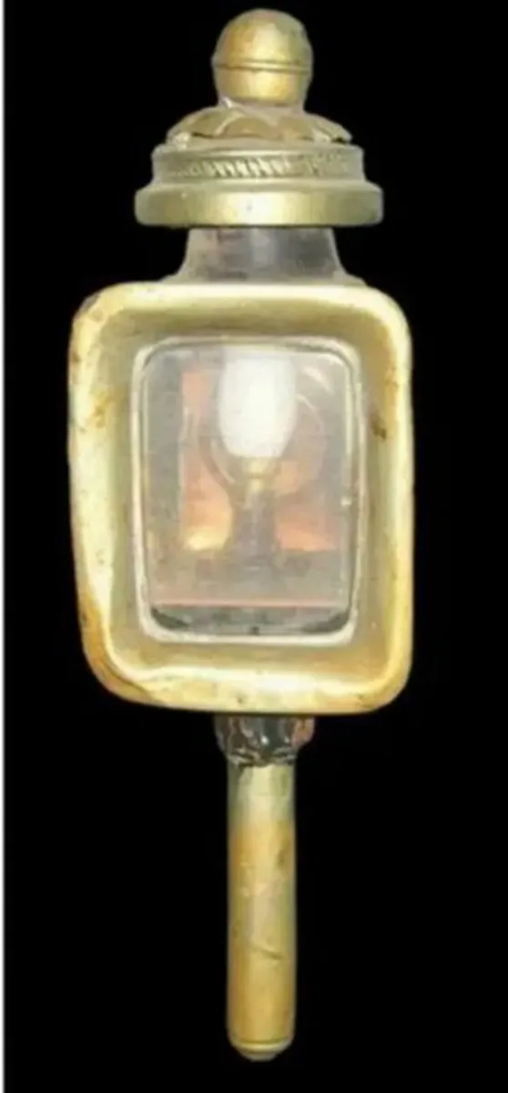 Vintage Original Carriage/Buggy Lamp - Image 4