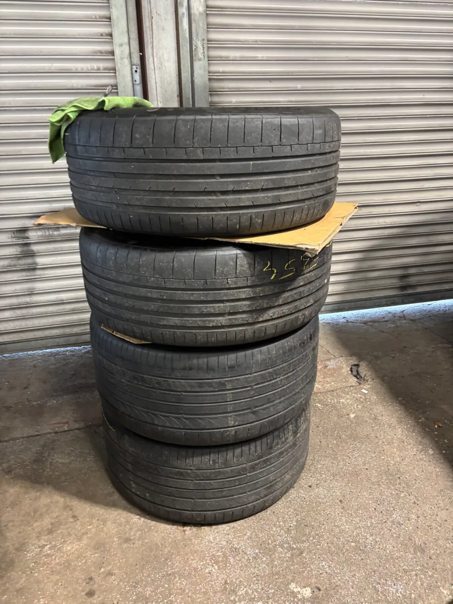 Mercedes GLE 22” Genuine Alloys - Image 2