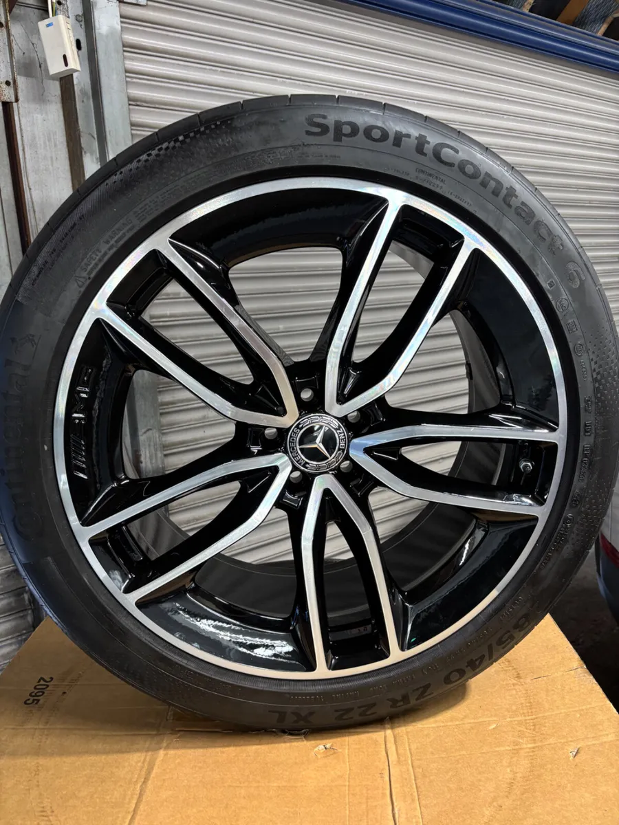 Mercedes GLE 22” Genuine Alloys - Image 1