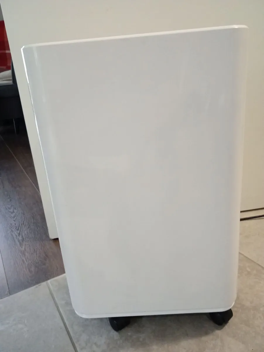 Dehumidifier - Image 4