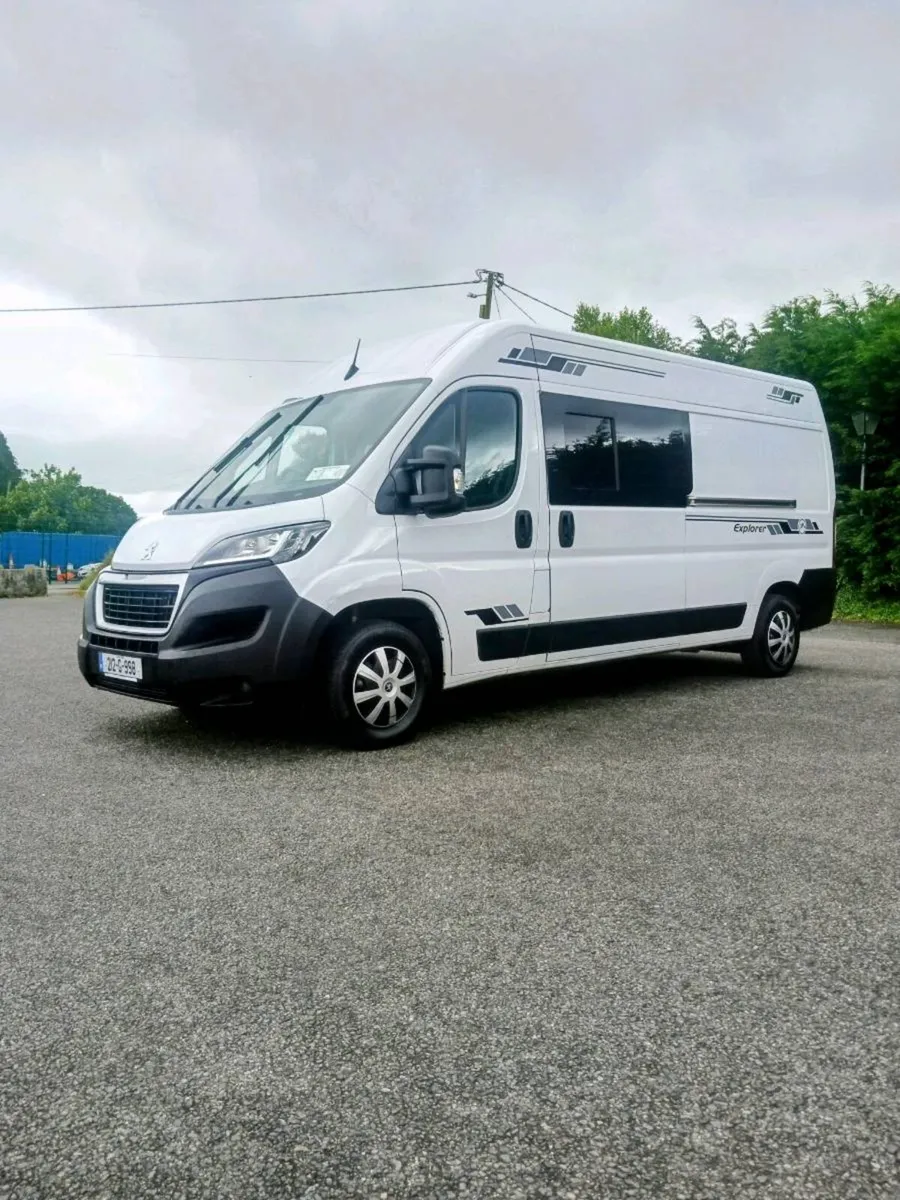 Motorhome Camper Motorcaravan 2021 - Image 1