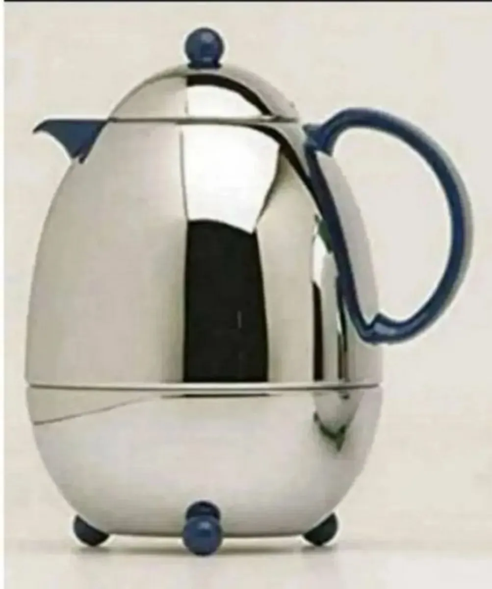 Elia Chrome Oval Vacuum Jug - Image 1