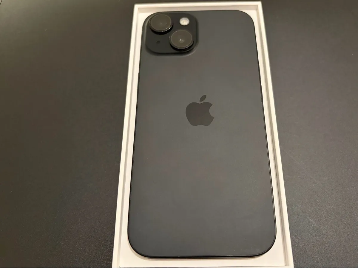 iPhone 15 128 Gb - Image 3