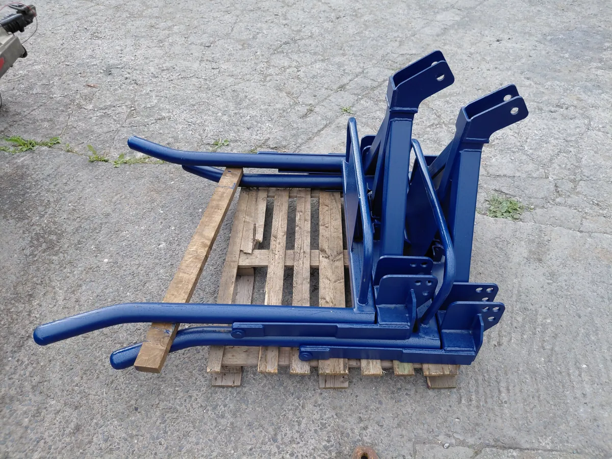 New single bale lifters - Image 1