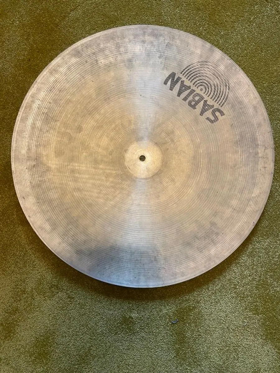 Sabian 22' cymbal flat ride - Image 4