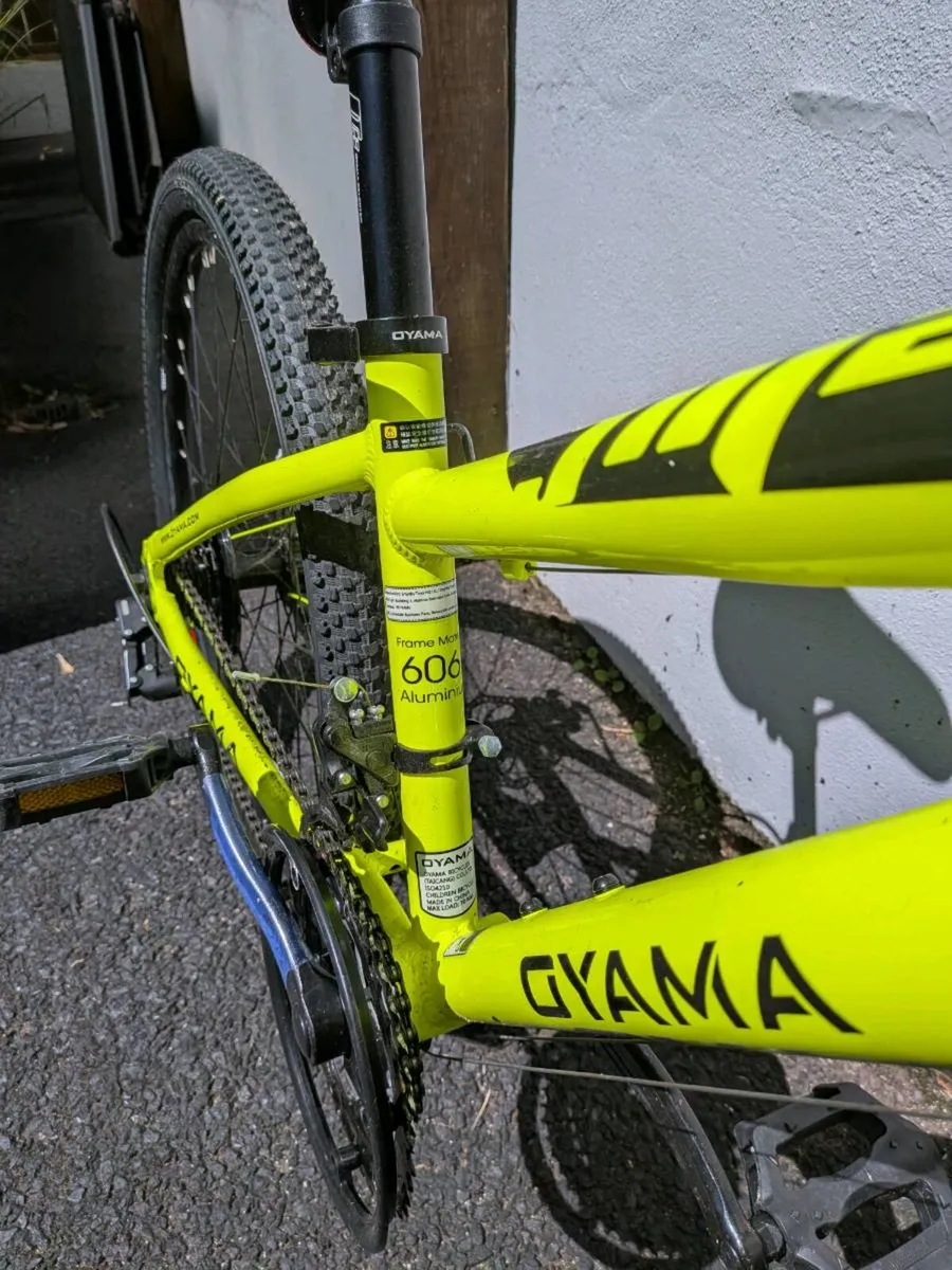 Boys Bike as new - Image 2