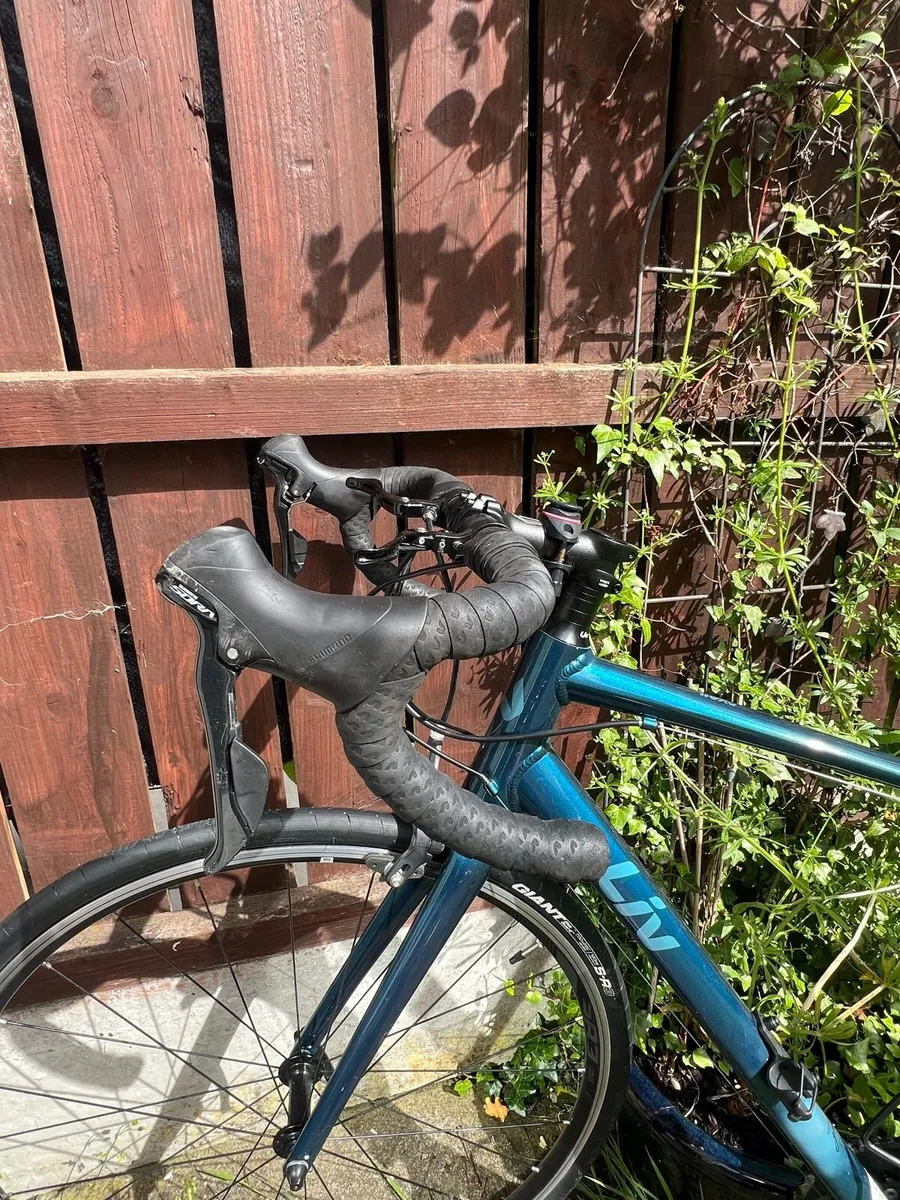 Liv Avail Road bike - Image 4