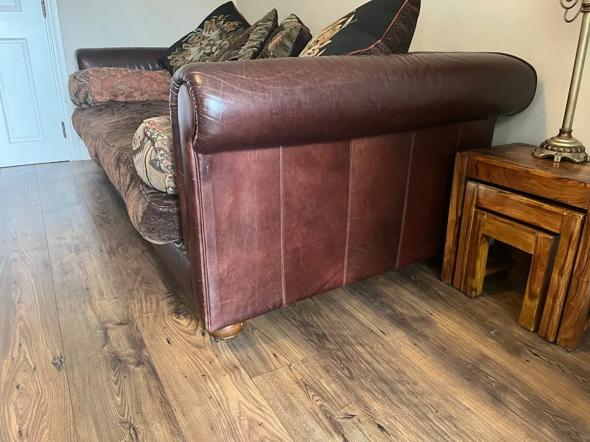 Chesterfield Sofa - Image 3