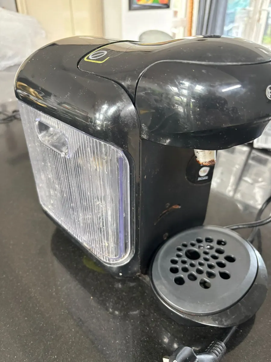 Bosh Tassimo coffee machine - Image 1