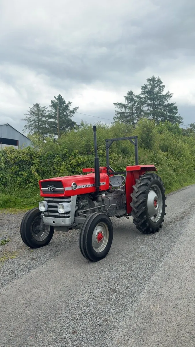 Massey Ferguson 135 - Image 1