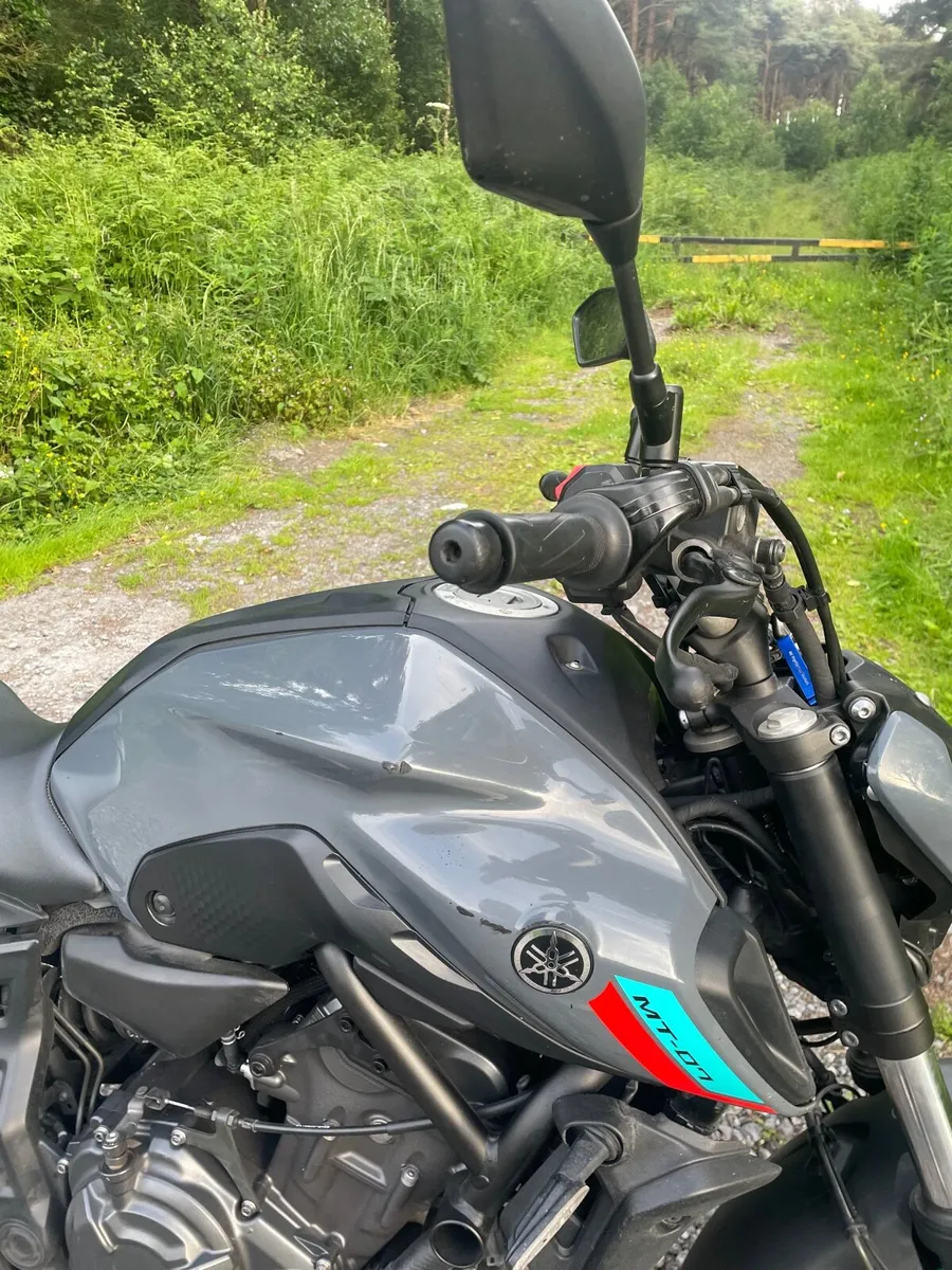Yamaha mt07 2023 - Image 3