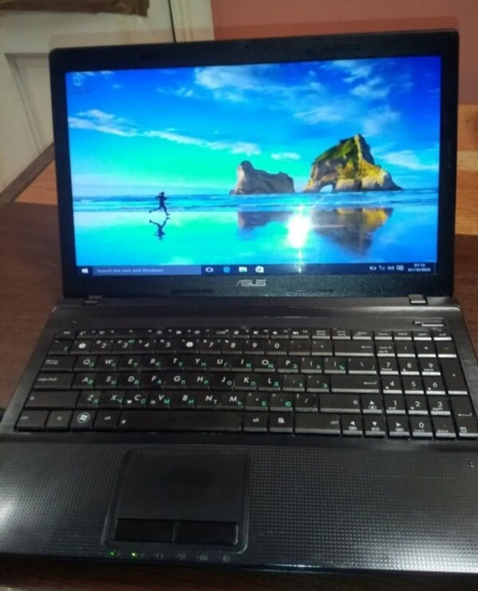 Job lot laptops - Image 2