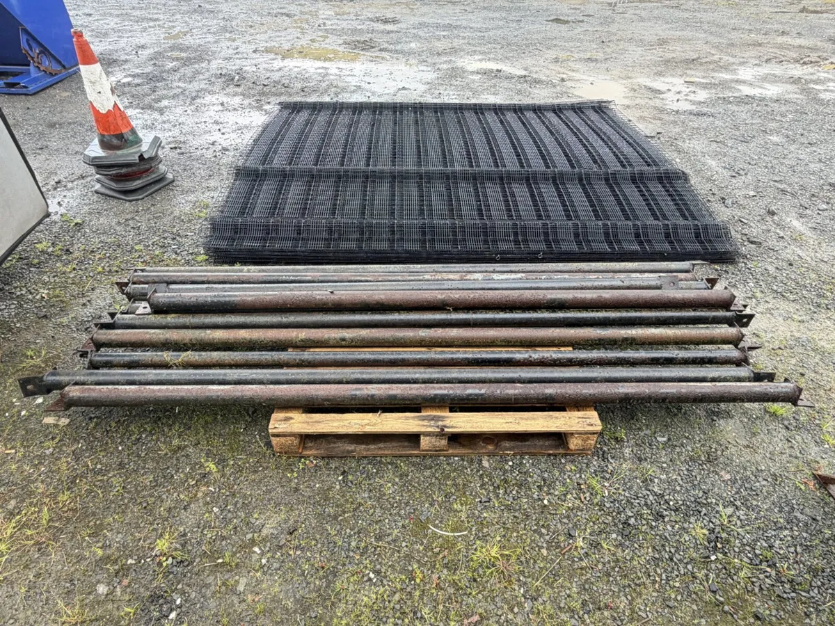 Perimeter Security Fencing **Online Auction** - Image 4