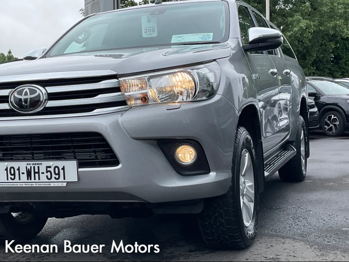 Toyota Hilux DOUBLE CAB SR5 4DR DREW   €25,600 plu - Image 2