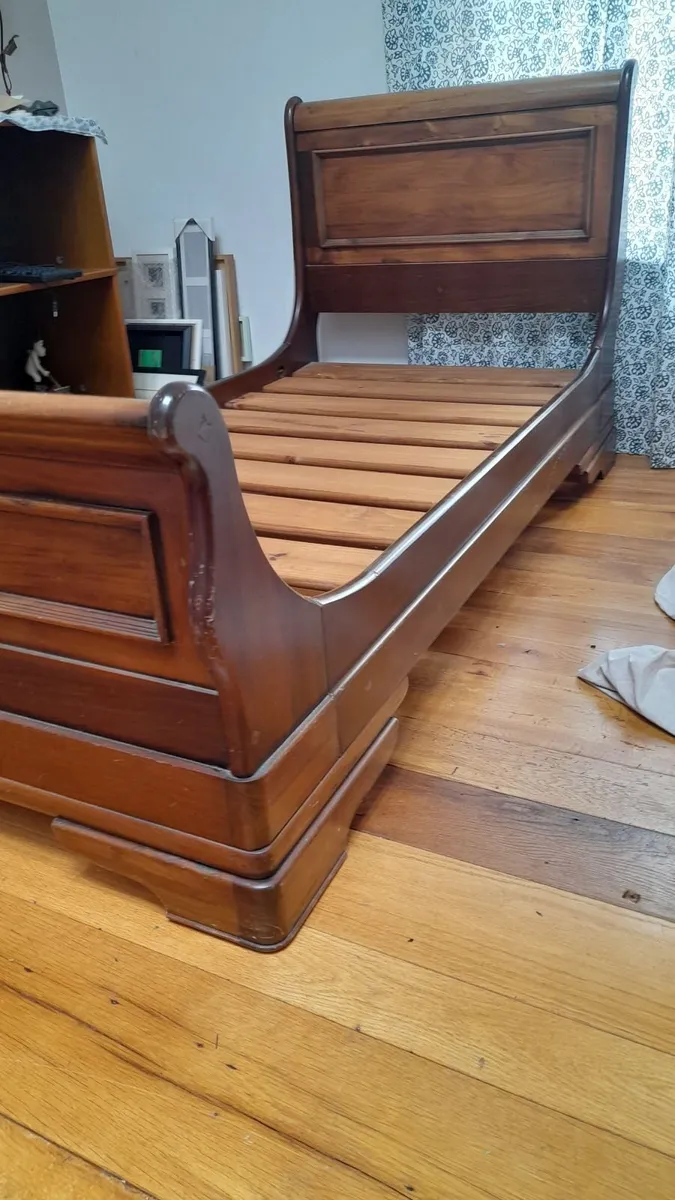 Bed - Image 3