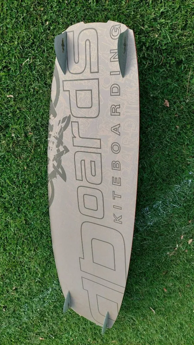 Kitesurfing gear - Image 4