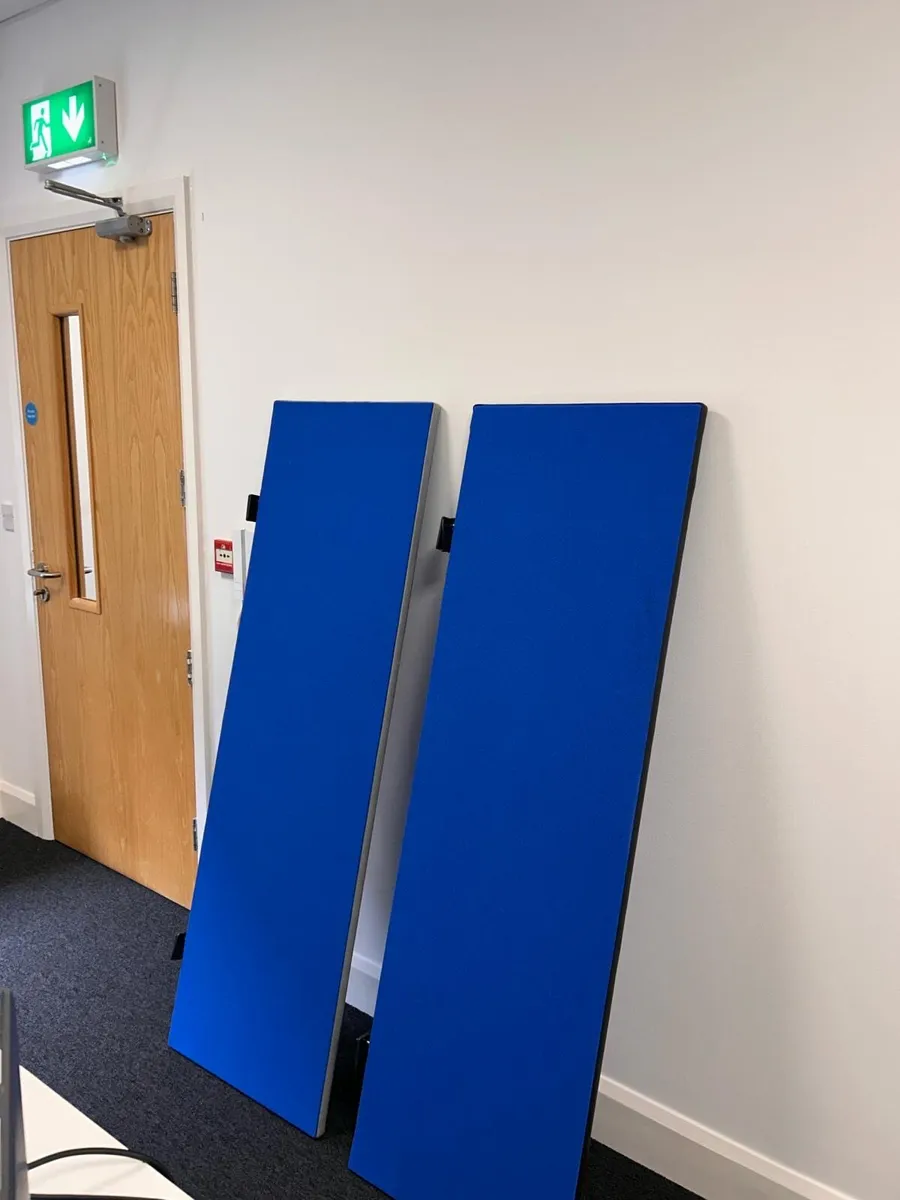 Desk dividers - Image 1