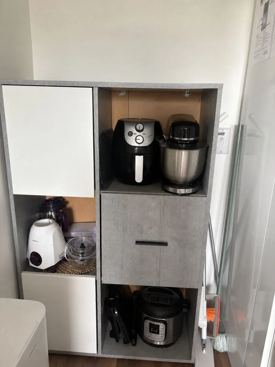 Storage Cabinet / Kitchen Shelving Unit