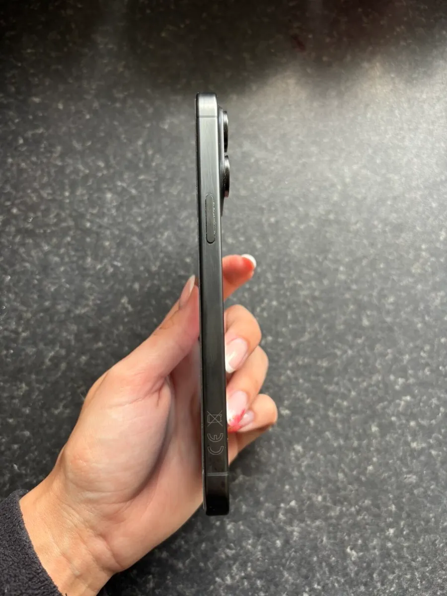phone - Image 3